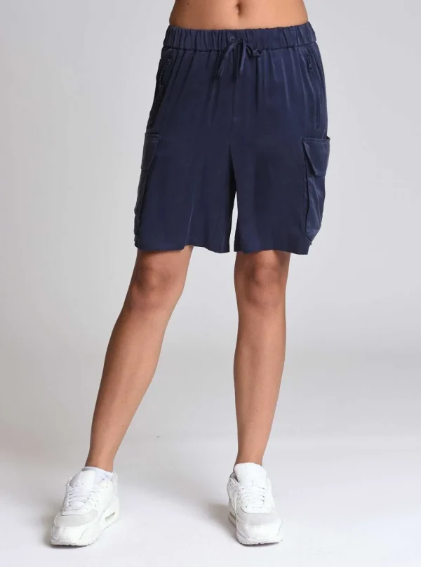 Women Blanc Noir Naval Blue*Chelsea Silk Bermuda Short