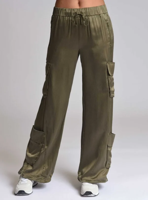 Women Blanc Noir Olive*Chelsea Silk Wide Leg Pant