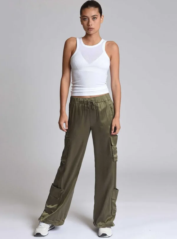 Women Blanc Noir Olive*Chelsea Silk Wide Leg Pant