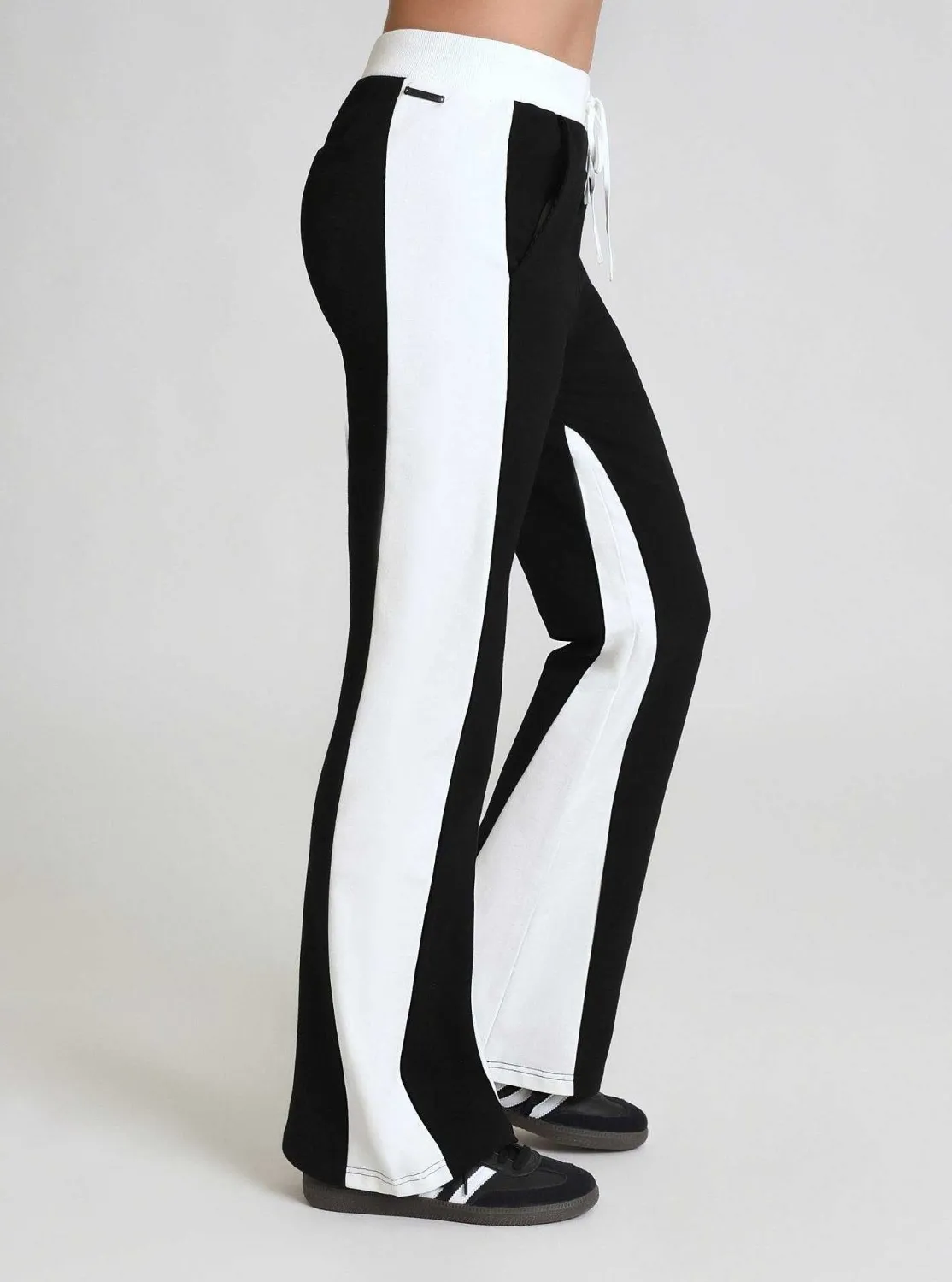 color_blocked_wide_leg_pa_7.webp Women Blanc Noir Bottoms*Color Blocked Wide Leg Pant