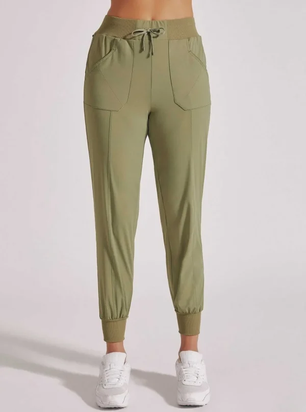 Women Blanc Noir Olive*Mastermind Jogger