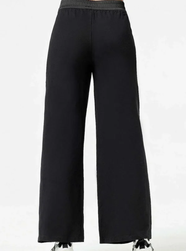 Women Blanc Noir Bottoms*Nexus Sweatpant