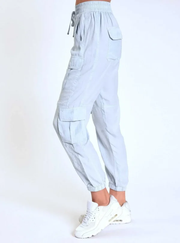 Women Blanc Noir Chambray Blue*Phoenix Tencel Jogger