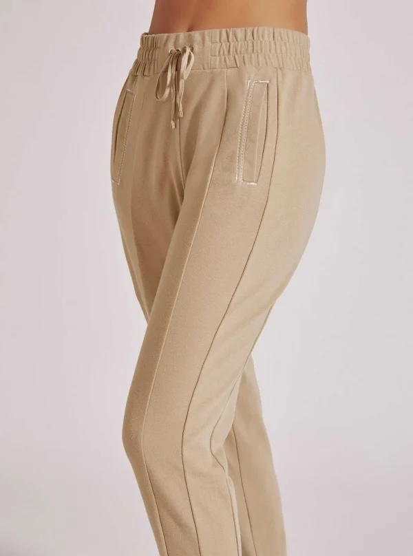 Women Blanc Noir Bottoms*Yolo Contrast Stitch Jogger